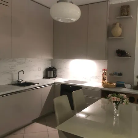 Orest Apartment