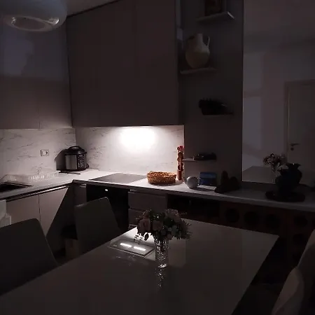 Apartment Orest *